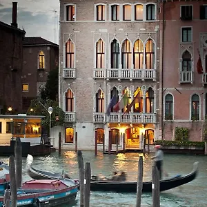 Pesaro Palace Hotel Venecia